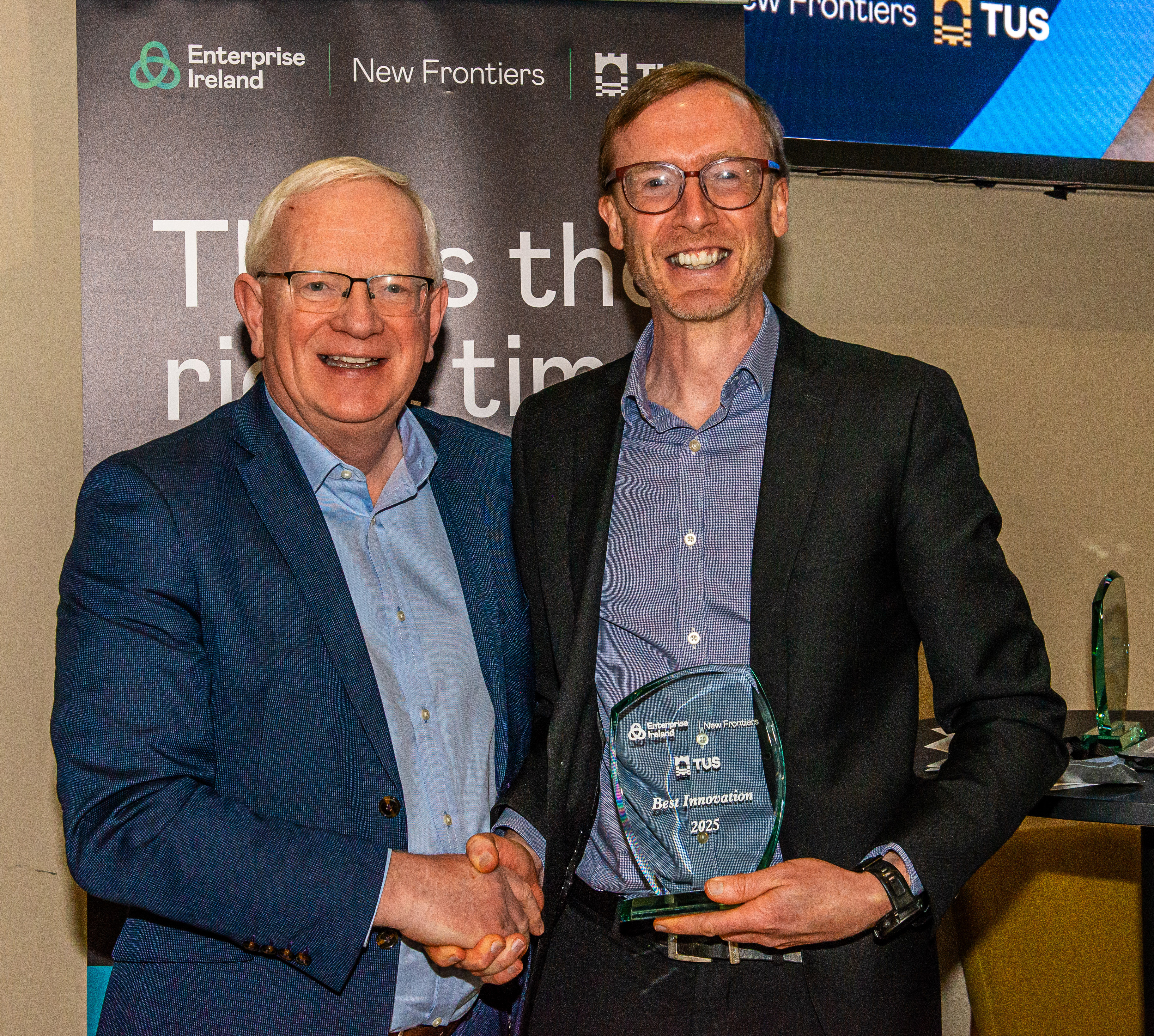 Stephen O'Sullivan receiving the TUS Startup Award 2025